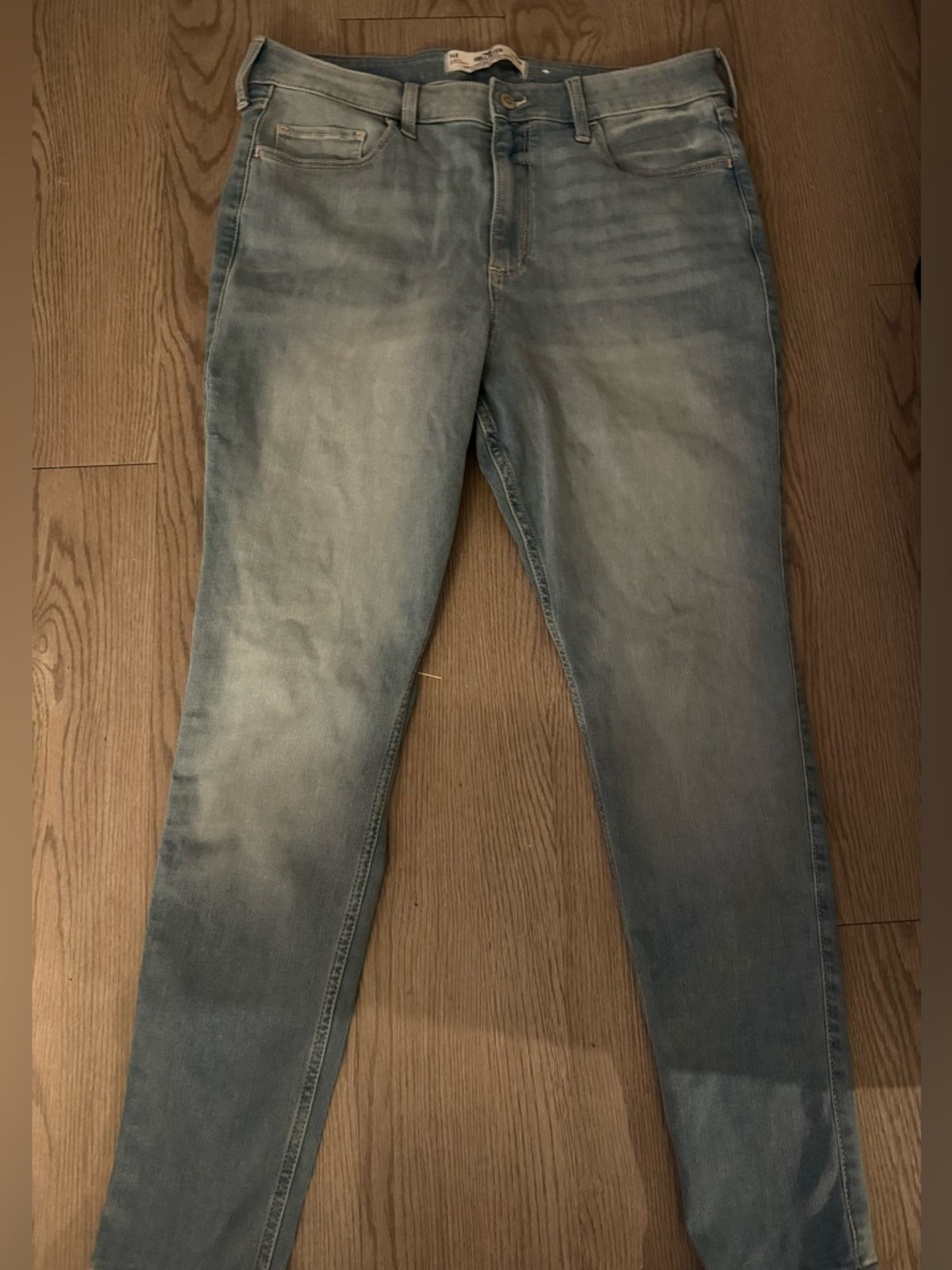 Hollister Women's High Rise Denim Jeans in Soft Blue